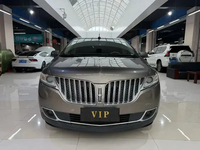 2015 Lincoln MKX с пробегом 100 000 км