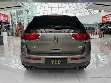 2015 Lincoln MKX с пробегом 100 000 км