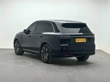 2026 Li Auto (Lixiang) L8 с пробегом 1 100 км