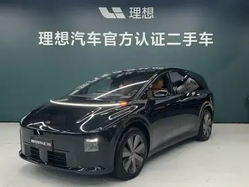 Li Auto (Lixiang) i8