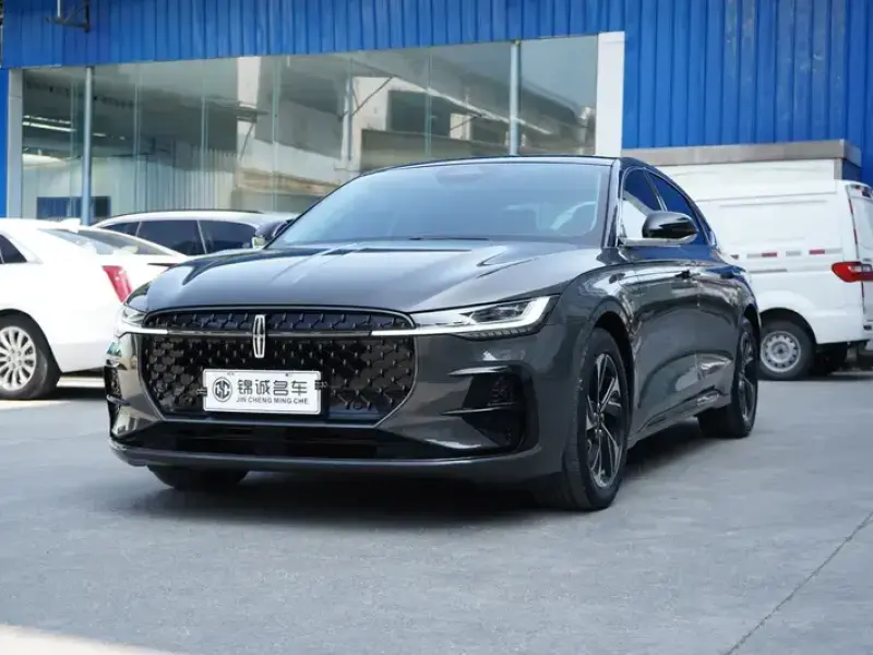2022 Lincoln Z с пробегом 45 000 км