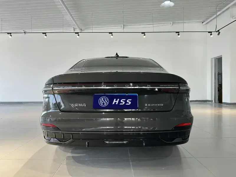 2022 Lincoln Z с пробегом 48 500 км