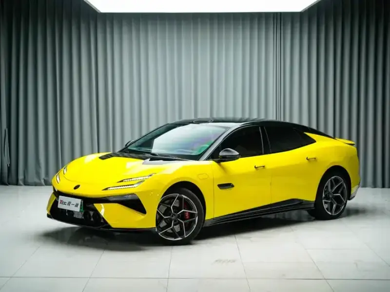 2026 Lotus Emeya с пробегом 3 300 км