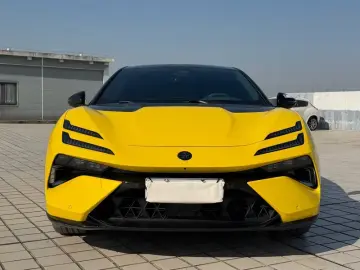2024 Lotus Emeya с пробегом 32 000 км
