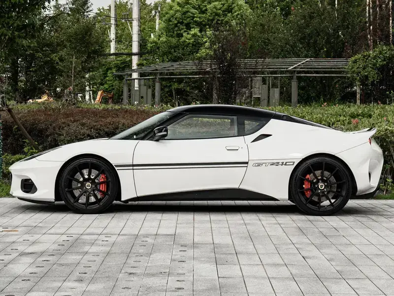 2019 Lotus Evora с пробегом 15 000 км