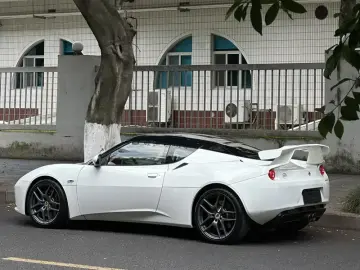 2011 Lotus Evora с пробегом 40 000 км