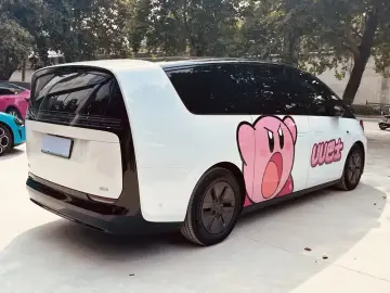 2025 Li Auto (Lixiang) Mega с пробегом 3 600 км