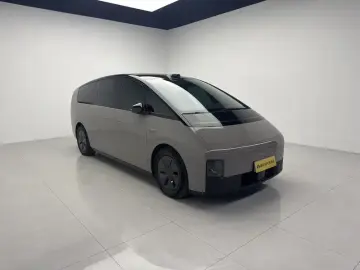 2024 Li Auto (Lixiang) Mega с пробегом 30 500 км