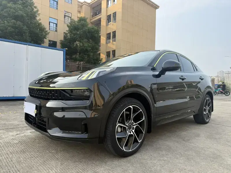 2020 Lynk & Co 05 с пробегом 77 000 км