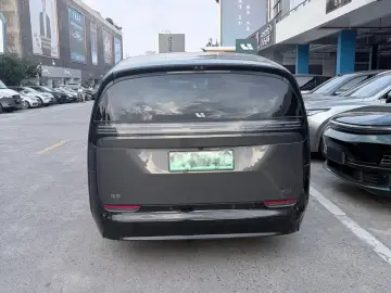 2024 Li Auto (Lixiang) Mega с пробегом 43 000 км
