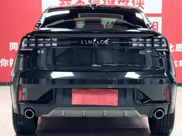 2020 Lynk & Co 05 с пробегом 60 000 км