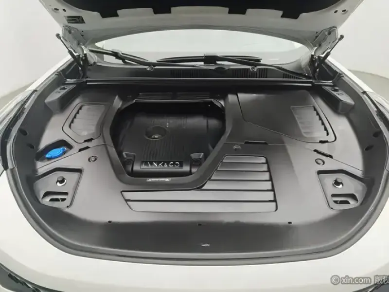 2020 Lynk & Co 05 с пробегом 80 800 км