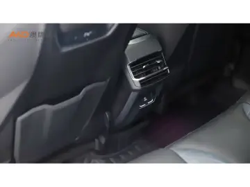 2020 Lynk & Co 05 с пробегом 80 400 км
