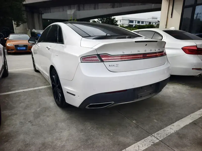 2020 Lincoln MKZ с пробегом 55 000 км