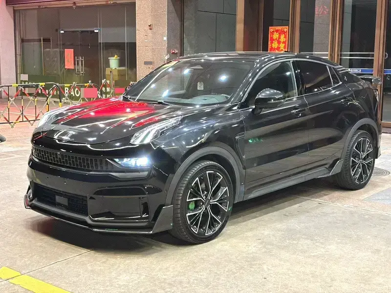 2023 Lynk & Co 05 с пробегом 20 000 км