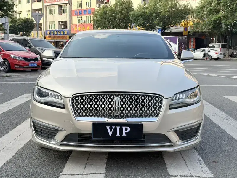 2017 Lincoln MKZ с пробегом 76 000 км