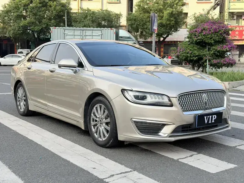 2017 Lincoln MKZ с пробегом 76 000 км