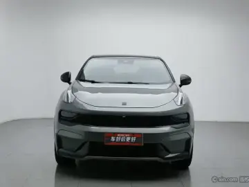 2020 Lynk & Co 05 с пробегом 30 600 км