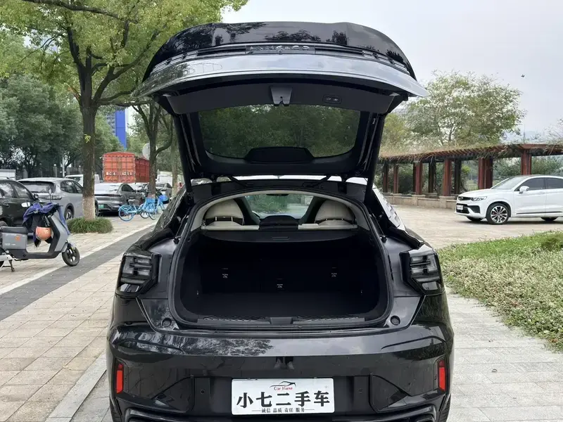 2020 Lynk & Co 05 с пробегом 52 000 км
