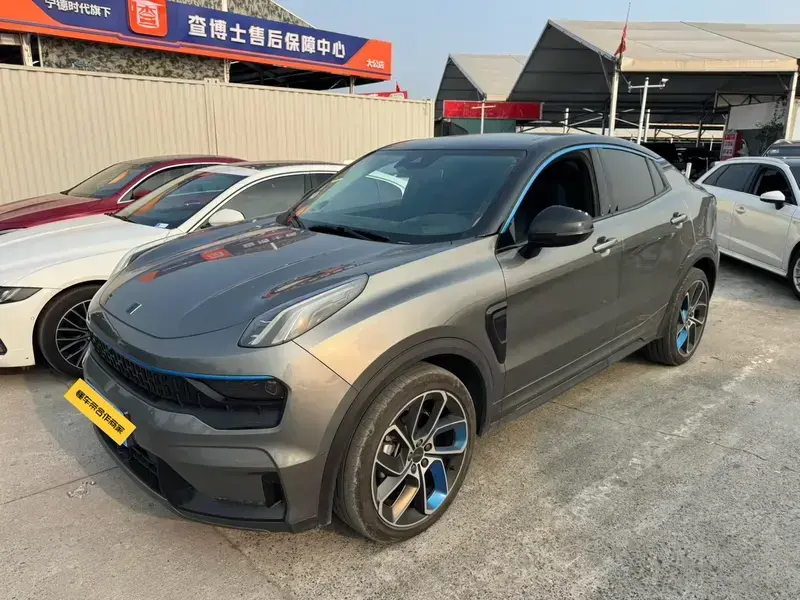 2020 Lynk & Co 05 с пробегом 83 000 км