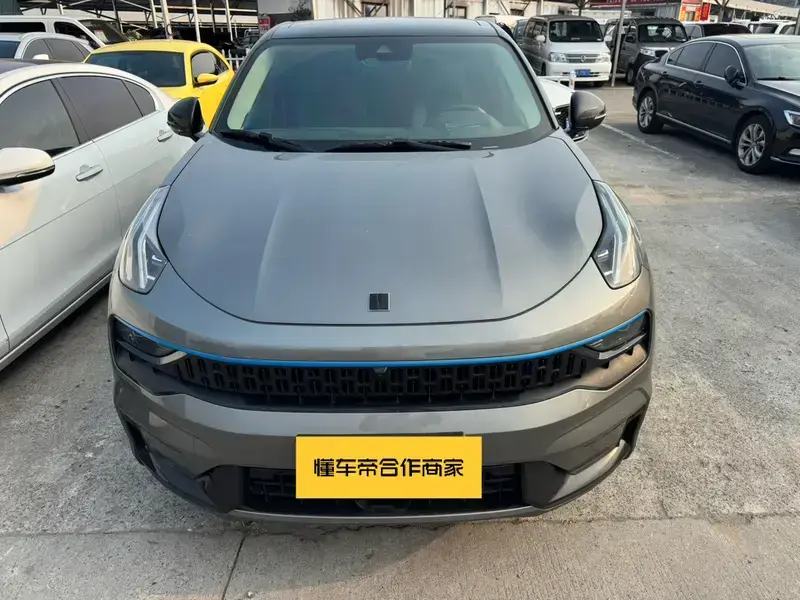 2020 Lynk & Co 05 с пробегом 83 000 км