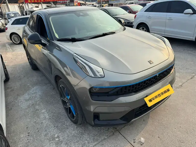2020 Lynk & Co 05 с пробегом 83 000 км