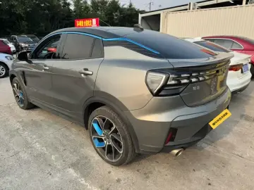 2020 Lynk & Co 05 с пробегом 83 000 км