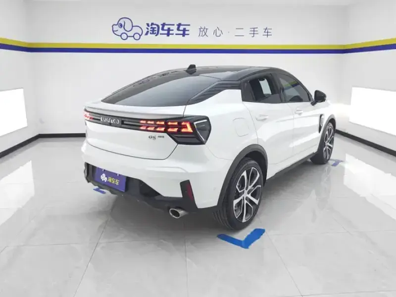 2020 Lynk & Co 05 с пробегом 49 000 км