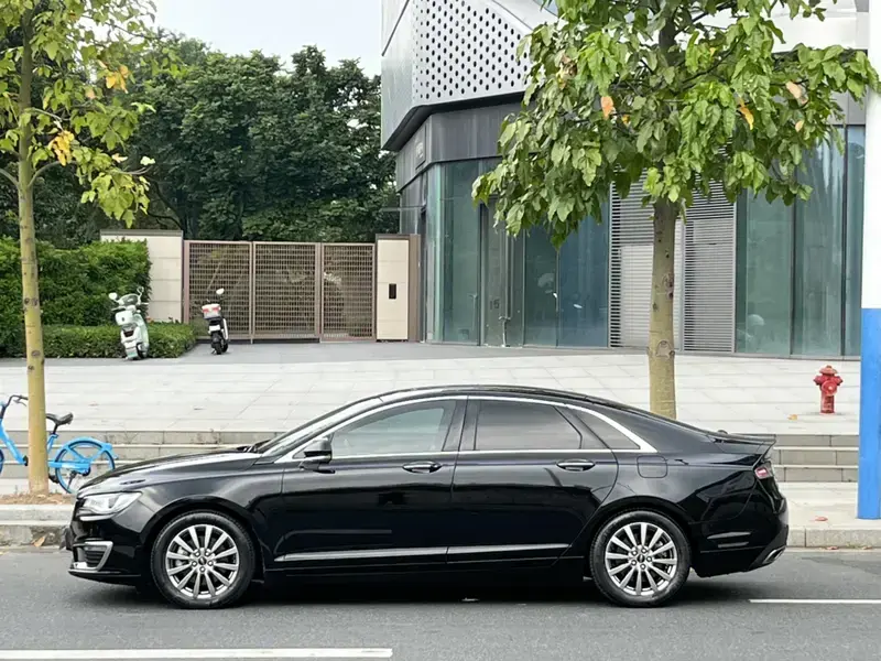 2020 Lincoln MKZ с пробегом 60 000 км
