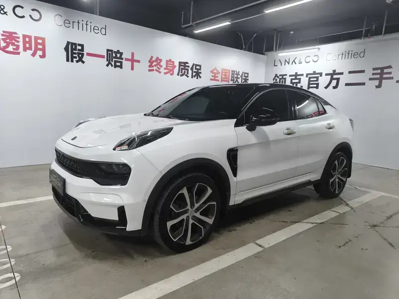 2020 Lynk & Co 05 с пробегом 43 000 км