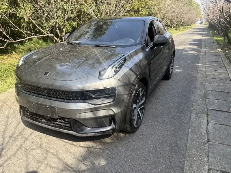 2020 Lynk & Co 05 с пробегом 70 000 км