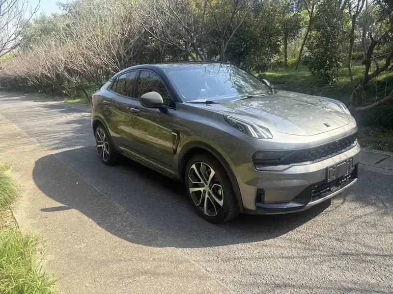 2020 Lynk & Co 05 с пробегом 70 000 км