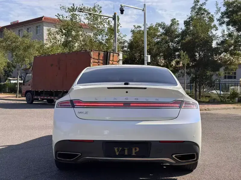 2017 Lincoln MKZ с пробегом 100 000 км
