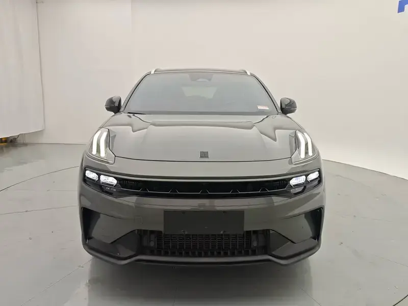 2023 Lynk & Co 06 с пробегом 43 000 км