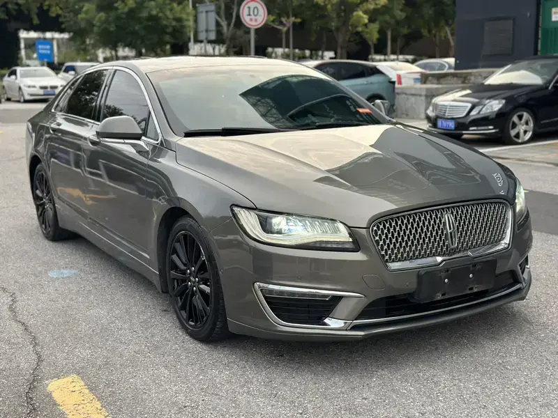 2017 Lincoln MKZ с пробегом 95 000 км