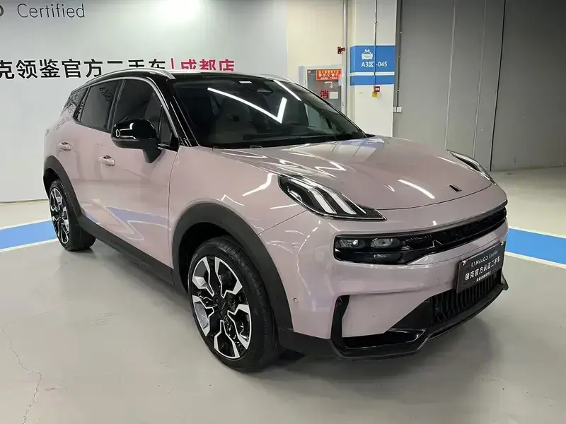 2023 Lynk & Co 06 с пробегом 40 000 км