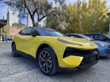 2025 Lotus Eletre с пробегом 9 000 км