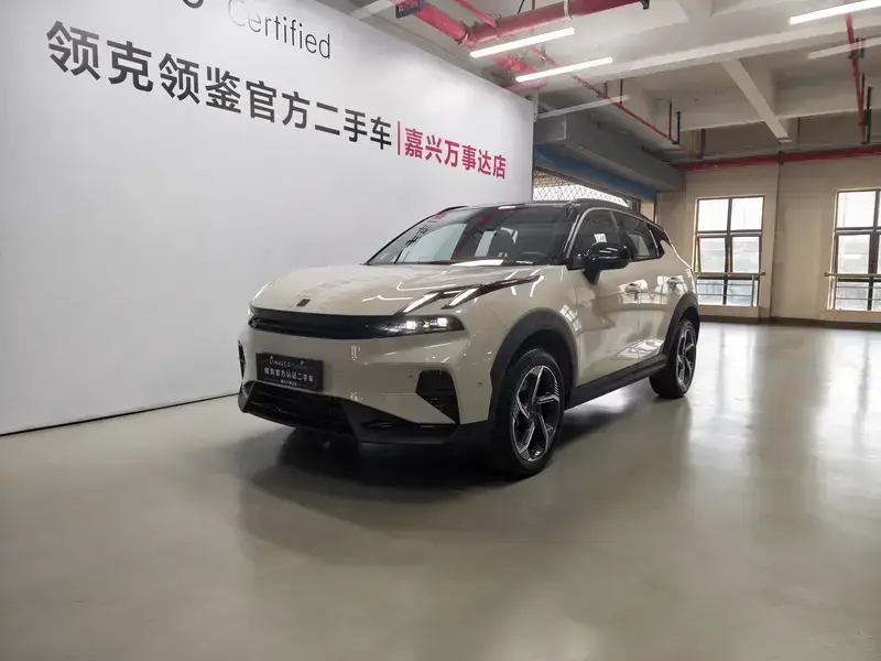 2026 Lynk & Co 06 с пробегом 2 000 км