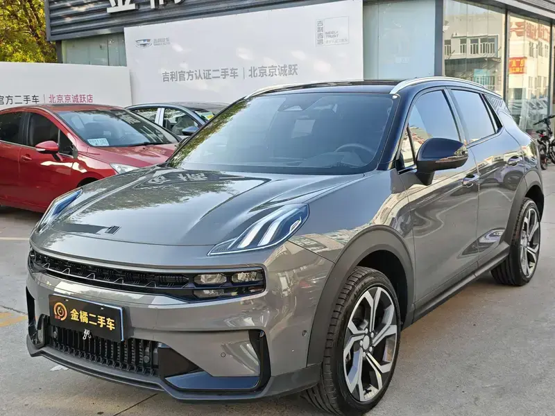 2023 Lynk & Co 06 с пробегом 6 000 км