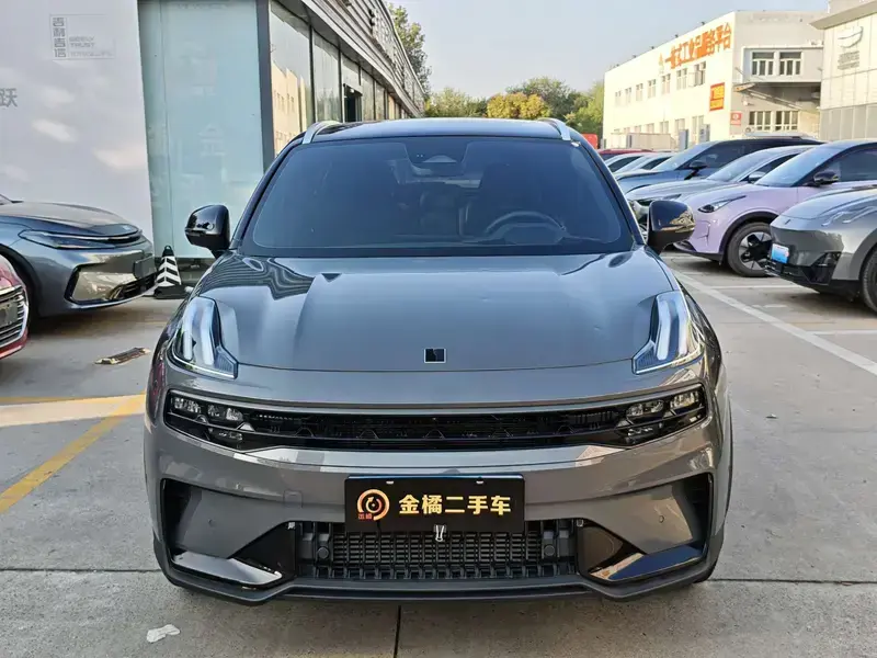 2023 Lynk & Co 06 с пробегом 6 000 км