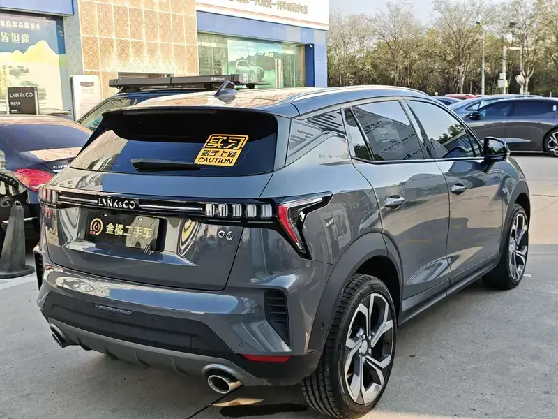 2023 Lynk & Co 06 с пробегом 6 000 км