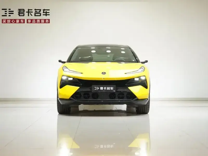 2026 Lotus Eletre с пробегом 100 км