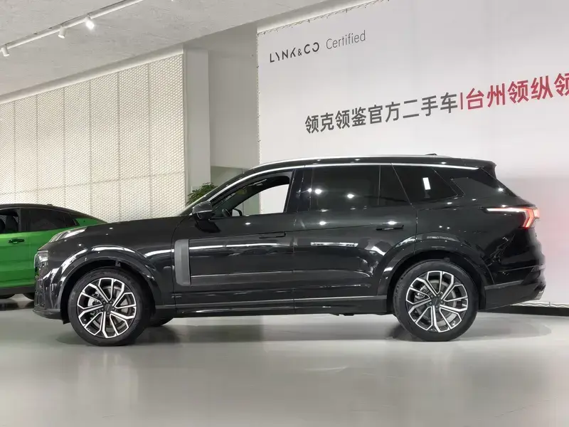 2024 Lynk & Co 09 с пробегом 24 800 км