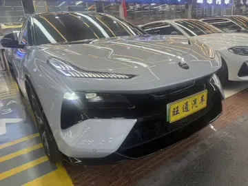 2025 Lotus Eletre с пробегом 37 000 км