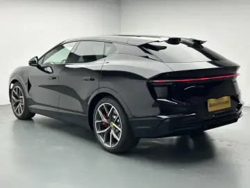 2026 Lotus Eletre с пробегом 100 км