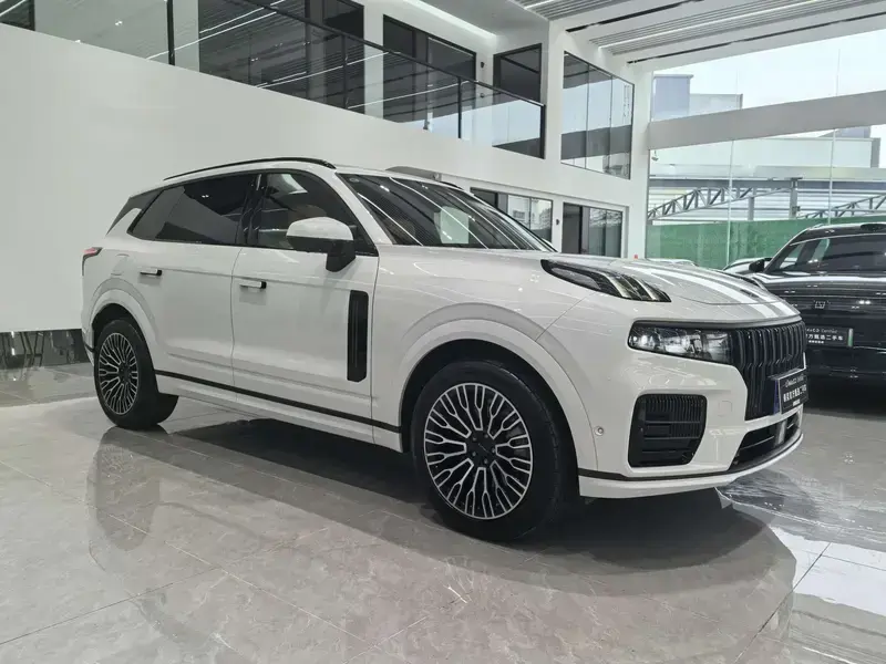 2026 Lynk & Co 09 с пробегом 9 300 км