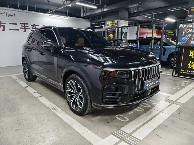2024 Lynk & Co 09 с пробегом 19 000 км