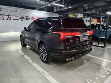 2024 Lynk & Co 09 с пробегом 19 000 км