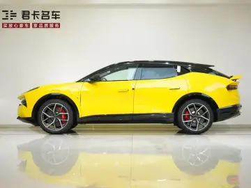 2026 Lotus Eletre с пробегом 200 км