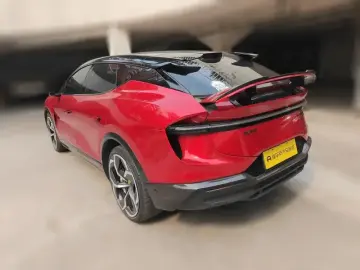 2023 Lotus Eletre с пробегом 30 500 км